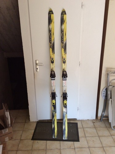 Ancien skis rossignol vas - ancien,